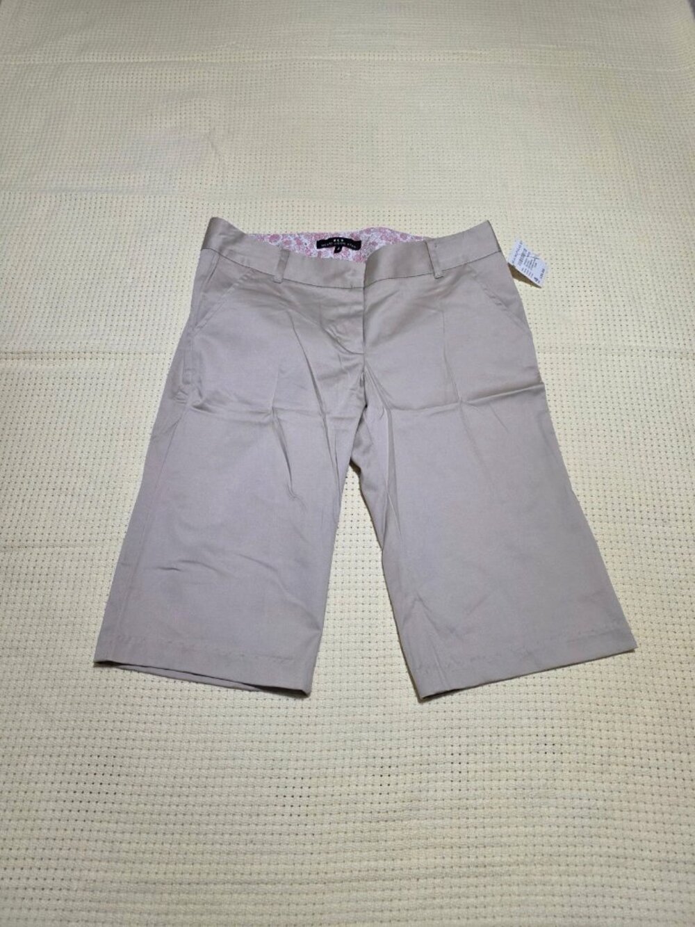 Heart Moon Star Rampage Oatmeal Brown Bermuda Shorts Women’s Size 4